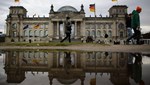 Διαψεύδει το γερμανικό ΥΠΟΙΚ τα περί «μίνι συνόδου» για την Ελλάδα