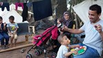 Πρόσφυγες σε TAZ: Οι Έλληνες μας φέρονται καλά