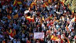 Χιλιάδες διαδηλωτές στους δρόμους της Βαρκελώνης υπέρ της ενότητας της Ισπανίας - ΦΩΤΟ