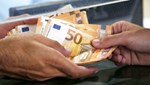 Πληρωμές από ΕΦΚΑ - ΟΑΕΔ: 74 εκατ. ευρώ σε 83.000 δικαιούχους έως την Παρασκευή - Ποιοι θα πάνε... ταμείο