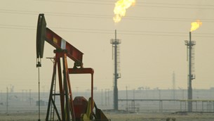 IEA: Ο κορεσμός στην αγορά πετρελαίου βασικός επιβαρυντικός παράγοντας για τις τιμές