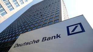 Σανίδα σωτηρίας για τη Deutsche Bank οι δισεκατομμυριούχοι