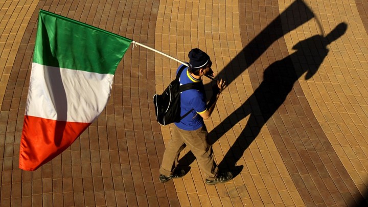 Η νεανική ανεργία «στραγγαλίζει» την Ιταλία