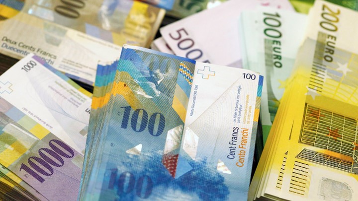 «Ανάσα» για 70.000 δανειολήπτες στεγαστικών σε ελβετικό φράγκο «Ανάσα» για 70.000 δανειολήπτες στεγαστικών σε ελβετικό φράγκο