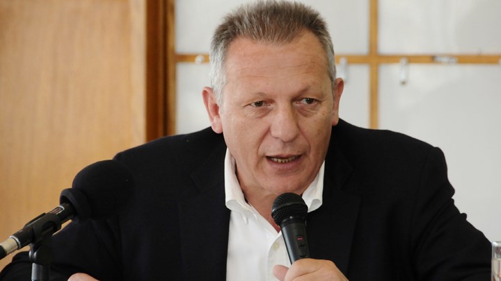 «Παρών» θα ψηφίσει το ΚΚΕ για τη συγκρότηση του ΕΣΡ «Παρών» θα ψηφίσει το ΚΚΕ για τη συγκρότηση του ΕΣΡ