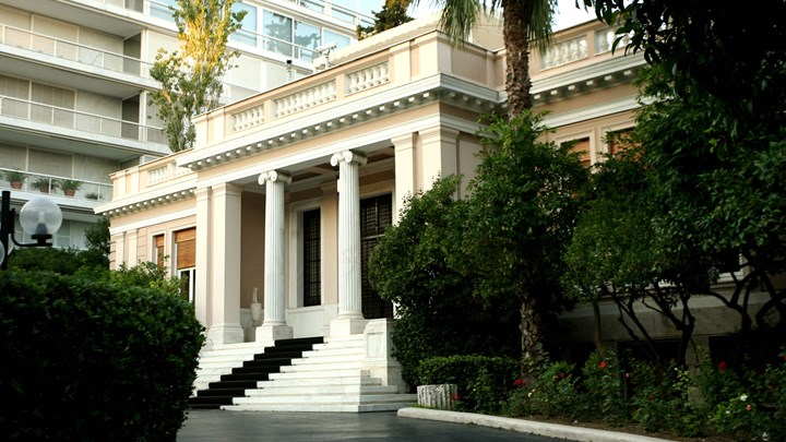 Μαξίμου: Προκαλεί κλαυσίγελο η θέση του κ. Μητσοτάκη για διαφάνεια παντού Μαξίμου: Προκαλεί κλαυσίγελο η θέση του κ. Μητσοτάκη για διαφάνεια παντού