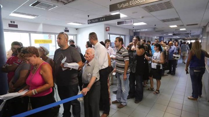 Focus: Οι φτωχοί πληρώνουν για τις μεταρρυθμίσεις στην Ελλάδα Focus: Οι φτωχοί πληρώνουν για τις μεταρρυθμίσεις στην Ελλάδα