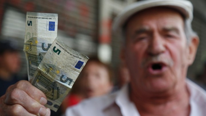 Αυτές είναι οι νέες συντάξεις μετά τις περικοπές - Αναλυτικά παραδείγματα Αυτές είναι οι νέες συντάξεις μετά τις περικοπές - Αναλυτικά παραδείγματα