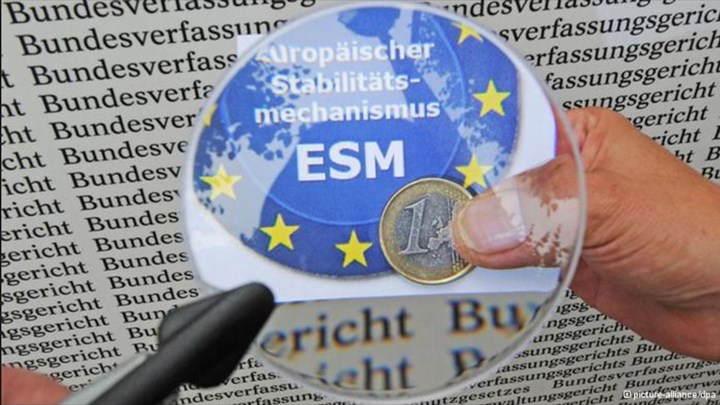 Αποκάλυψη Reuters: Τα τρία σενάρια του ESM για το ελληνικό χρέος Αποκάλυψη Reuters: Τα τρία σενάρια του ESM για το ελληνικό χρέος