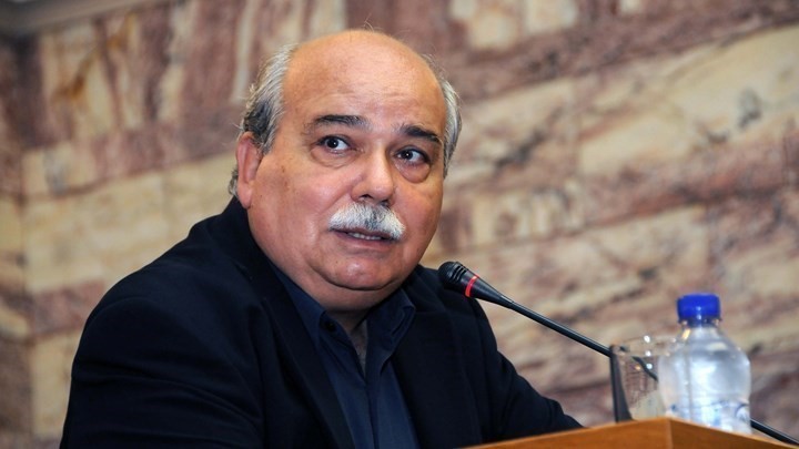 Στο νοσοκομείο ο Νίκος Βούτσης Στο νοσοκομείο ο Νίκος Βούτσης