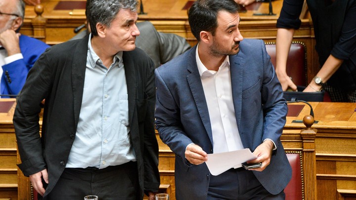 Σύσκεψη στο ΥΠΟΙΚ για τη χρηματοδότηση της ΕΒΖ Σύσκεψη στο ΥΠΟΙΚ για τη χρηματοδότηση της ΕΒΖ