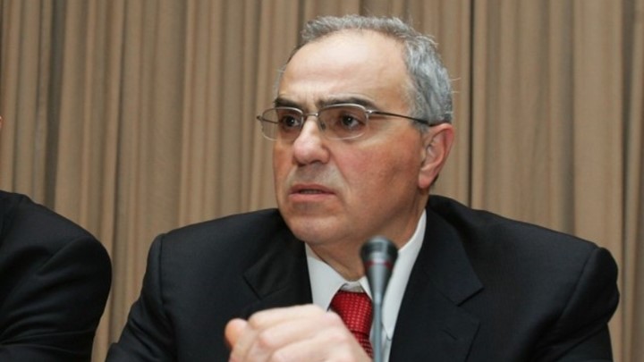Καραμούζης: Το μείζον θέμα στο δημόσιο διάλογο οφείλει να είναι το πώς η χώρα θα οργανώσει μια επενδυτική και παραγωγική απογείωση Καραμούζης: Το μείζον θέμα στο δημόσιο διάλογο οφείλει να είναι το πώς η χώρα θα οργανώσει μια επενδυτική και παραγωγική απογείωση