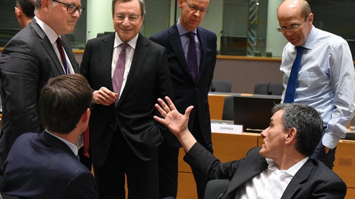 Ο Ντράγκι για τον Τσακαλώτο: Δεν υπήρξε καμία αντιπαράθεση στο Eurogroup Ο Ντράγκι για τον Τσακαλώτο: Δεν υπήρξε καμία αντιπαράθεση στο Eurogroup