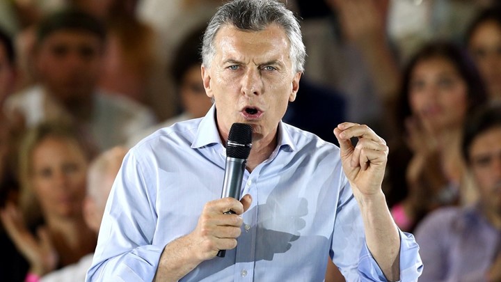 Η Αργεντινή "?βλέπει"? ξανά προς το ΔΝΤ - Νέο ιστορικό χαμηλό για το πέσο Η Αργεντινή "?βλέπει"? ξανά προς το ΔΝΤ - Νέο ιστορικό χαμηλό για το πέσο