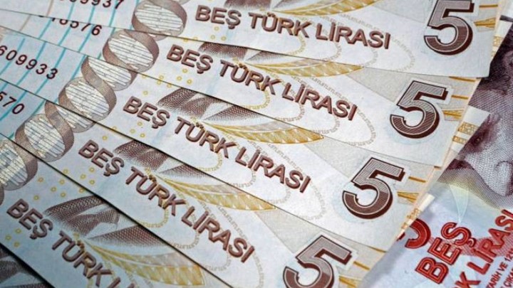 Νέες αναταράξεις για την τουρκική οικονομία: Αυξήθηκε το έλλειμμα τρεχουσών συναλλαγών - Υποχωρεί η λίρα Νέες αναταράξεις για την τουρκική οικονομία: Αυξήθηκε το έλλειμμα τρεχουσών συναλλαγών - Υποχωρεί η λίρα