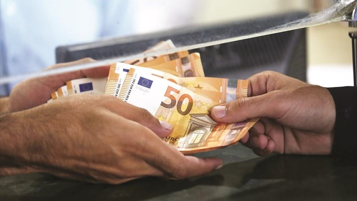 Επίδομα 400 ευρώ: Πότε πληρώνονται ελεύθεροι επαγγελματίες και επιστήμονες - Ποιοι "?κόπηκαν"? Επίδομα 400 ευρώ: Πότε πληρώνονται ελεύθεροι επαγγελματίες και επιστήμονες - Ποιοι "?κόπηκαν"?