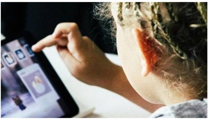 Voucher 200 ευρώ για tablet και laptop: Αρχίζει σήμερα η υποβολή αιτήσεων - Τι πρέπει να γνωρίζετε Voucher 200 ευρώ για tablet και laptop: Αρχίζει σήμερα η υποβολή αιτήσεων - Τι πρέπει να γνωρίζετε