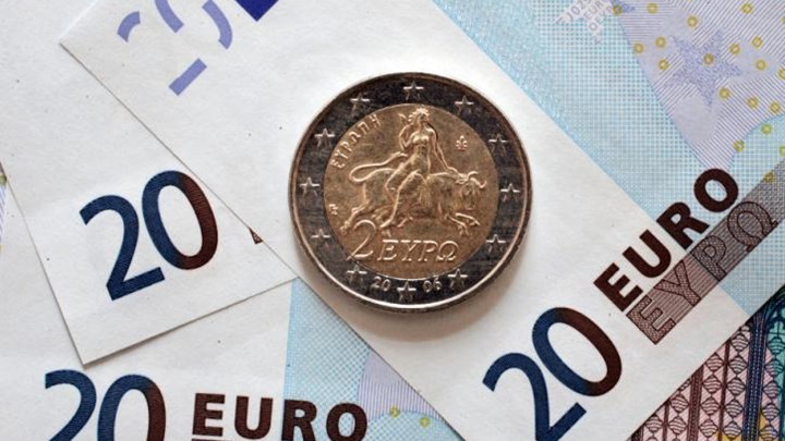 Συνταξιούχοι με πάνω από 30 έτη ασφάλισης: Πώς και πότε θα λάβουν τα αναδρομικά Συνταξιούχοι με πάνω από 30 έτη ασφάλισης: Πώς και πότε θα λάβουν τα αναδρομικά