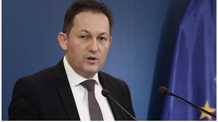 Πέτσας: Έρχεται νομοσχέδιο που δίνει τέλος στην «ακυβερνησία» των δήμων Πέτσας: Έρχεται νομοσχέδιο που δίνει τέλος στην «ακυβερνησία» των δήμων