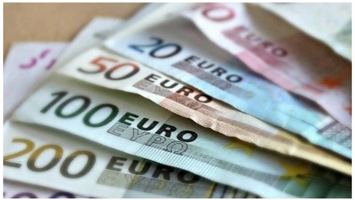 Μποναμάς έως 5.292 ευρώ για 250.000 συνταξιούχους - Ποιους αφορά