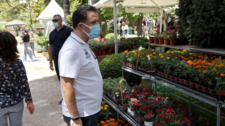 Την 67η Ανθοκομική Έκθεση Κηφισιάς επισκέφθηκε ο Άδωνις Γεωργιάδης Την 67η Ανθοκομική Έκθεση Κηφισιάς επισκέφθηκε ο Άδωνις Γεωργιάδης