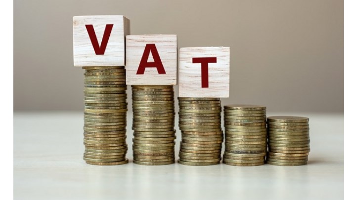Tι αλλάζει με τον ΦΠΑ για εξ αποστάσεως παροχές υπηρεσιών και πωλήσεις αγαθών