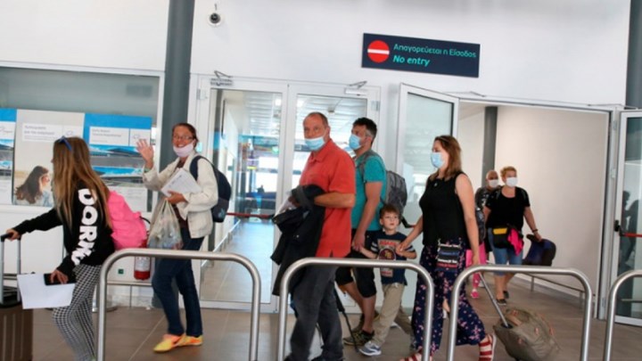 ΥΠΑ: Αυξάνονται οι τρίτες χώρες, οι πολίτες των οποίων μπορούν να εισέρχονται στην Ελλάδα ΥΠΑ: Αυξάνονται οι τρίτες χώρες, οι πολίτες των οποίων μπορούν να εισέρχονται στην Ελλάδα
