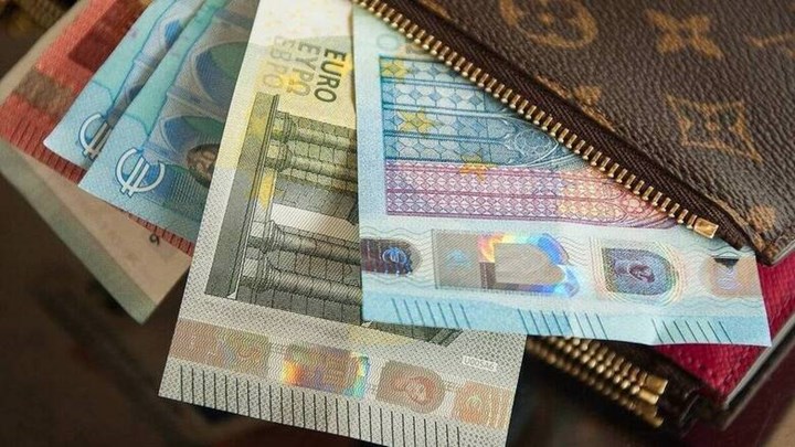 Πώς βγαίνουν στη σύνταξη όσοι έχουν οφειλές - Όλες οι λεπτομέρειες Πώς βγαίνουν στη σύνταξη όσοι έχουν οφειλές - Όλες οι λεπτομέρειες