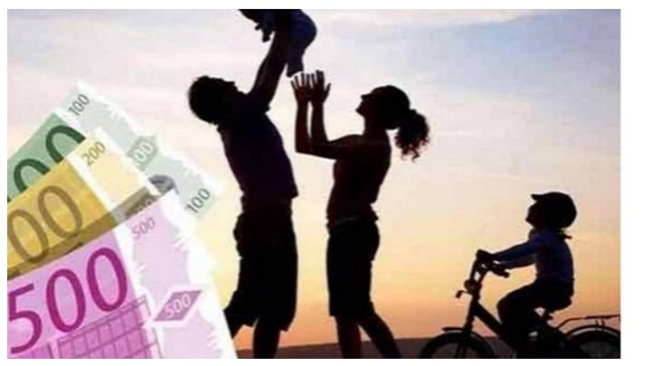 Νέος οδηγός του ΟΠΕΚΑ για το επίδομα παιδιού : 33 SOS που πρέπει να γνωρίζετε Νέος οδηγός του ΟΠΕΚΑ για το επίδομα παιδιού : 33 SOS που πρέπει να γνωρίζετε