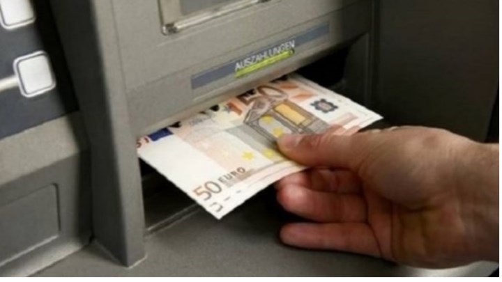 Άμεση στήριξη 600 ευρώ στους πυρόπληκτους της Αττικής - Όλα τα μέτρα για νοικοκυριά και επιχειρήσεις Άμεση στήριξη 600 ευρώ στους πυρόπληκτους της Αττικής - Όλα τα μέτρα για νοικοκυριά και επιχειρήσεις