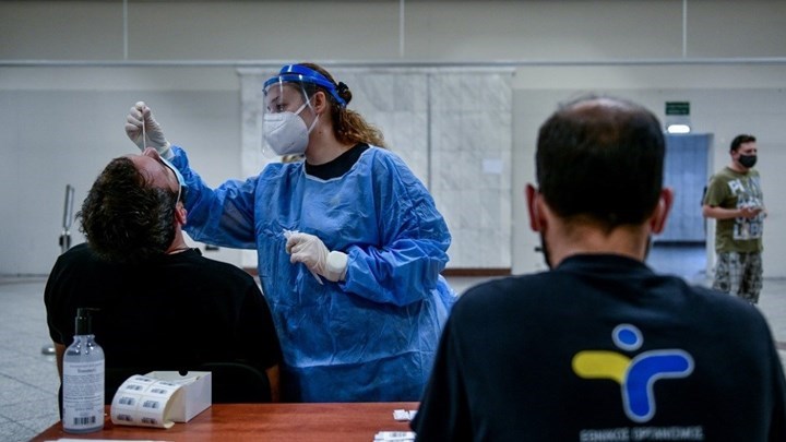 Πού εντοπίζονται τα 2.768 νέα κρούσματα κορονοϊού - Στο "?κόκκινο"? Αττική και Κρήτη Πού εντοπίζονται τα 2.768 νέα κρούσματα κορονοϊού - Στο "?κόκκινο"? Αττική και Κρήτη