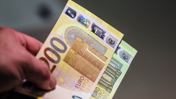 Επίδομα 534 ευρώ: Τι ισχύει για τις αναστολές του Αυγούστου