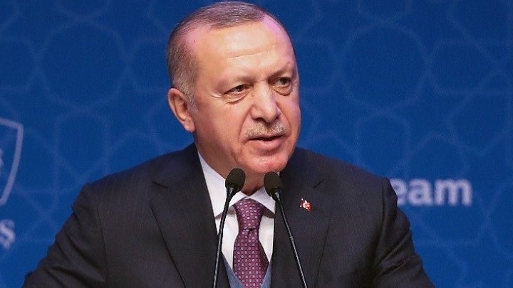 Ερντογάν: H Τουρκία έχει υποδεχθεί ήδη 5 εκατομμύρια πρόσφυγες και δεν μπορεί να σηκώσει άλλο βάρος Ερντογάν: H Τουρκία έχει υποδεχθεί ήδη 5 εκατομμύρια πρόσφυγες και δεν μπορεί να σηκώσει άλλο βάρος