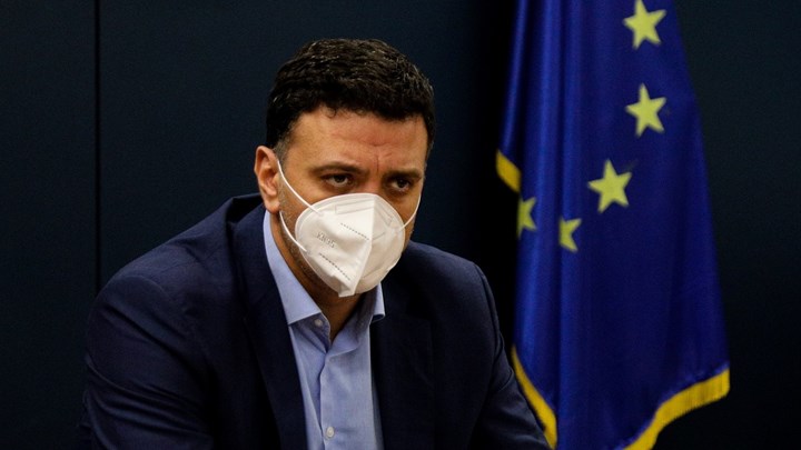 Ο Βασίλης Κικίλιας ανακοινώνει τα νέα μέτρα για τους ανεμβολίαστους την Τρίτη Ο Βασίλης Κικίλιας ανακοινώνει τα νέα μέτρα για τους ανεμβολίαστους την Τρίτη