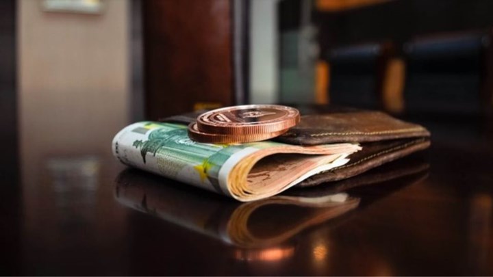 «Ποδαρικό» με αυξήσεις για τους μισθωτούς - Ποιοι θα «κερδίσουν» ακόμη και πάνω από 384 ευρώ τον μήνα 