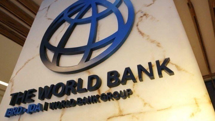 Παγκόσμια Τράπεζα: Επιβράδυνση της ανάπτυξης το 2022 λόγω της παραλλαγής Όμικρον