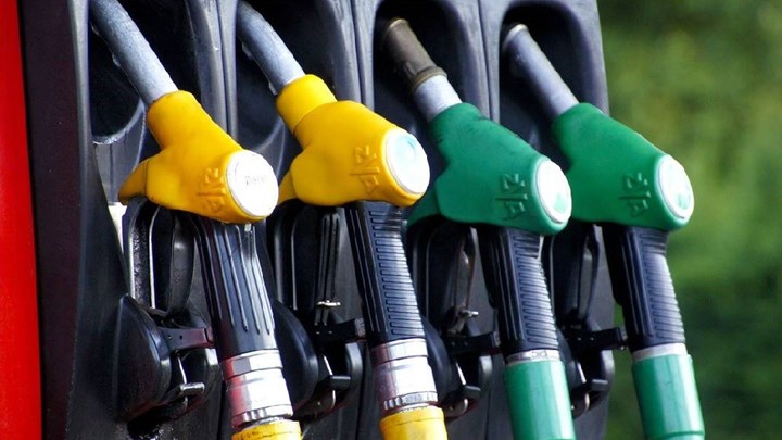 Ανατιμήσεις: Μόλις για… μισό ρεζερβουάρ φτάνει το fuel pass - Ξέφυγαν οι τιμές στα καύσιμα, εκτός ελέγχου και τα τρόφιμα 